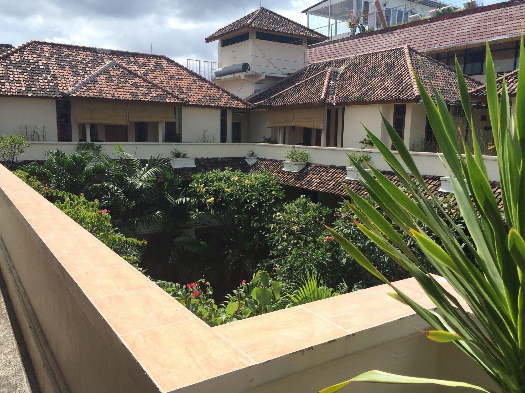 Secret Garden Inn Kuta Lombok Exteriér fotografie
